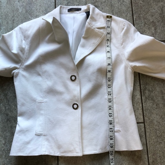 Liz Claiborne White Jacket - Picture 8 of 14